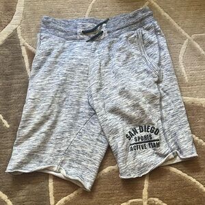 These shorts are from H&M and have never been worn, and they are a size small.